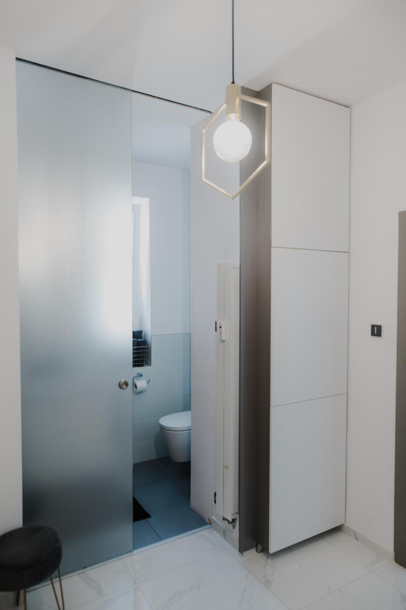 Ah Zimna Apartment Caşonia Exterior foto