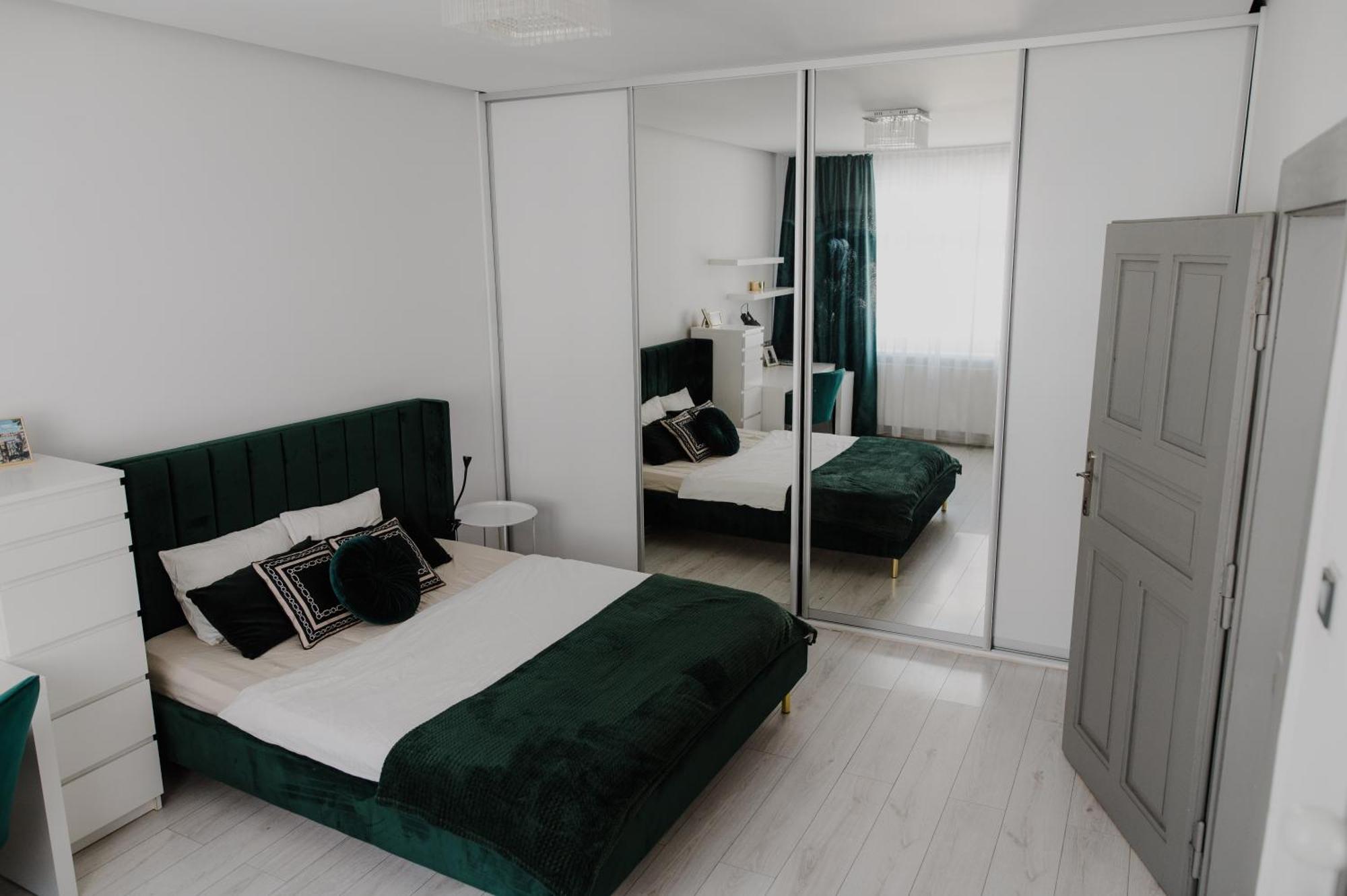 Ah Zimna Apartment Caşonia Exterior foto